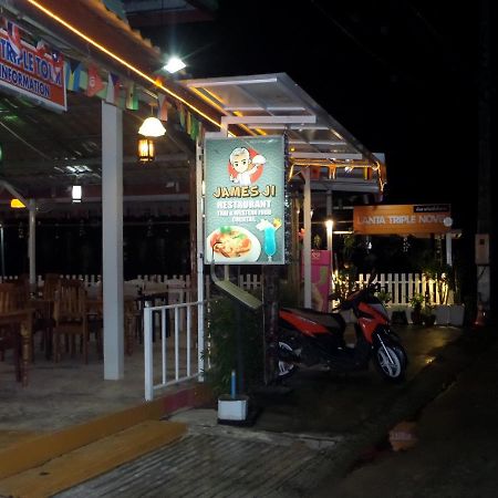 Lanta Triple Novel Hotel เกาะลันตา ภายนอก รูปภาพ