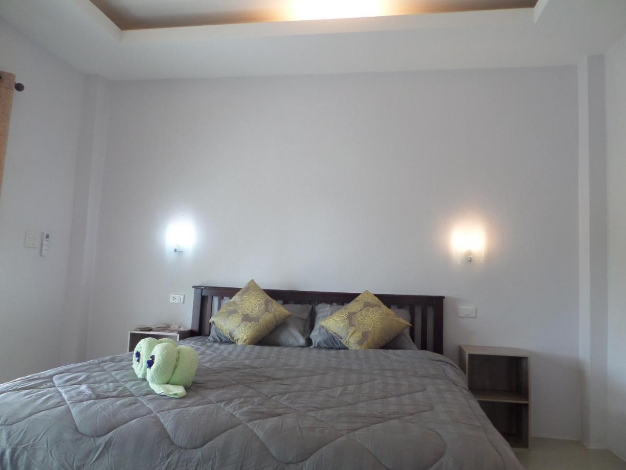 Lanta Triple Novel Hotel เกาะลันตา ภายนอก รูปภาพ